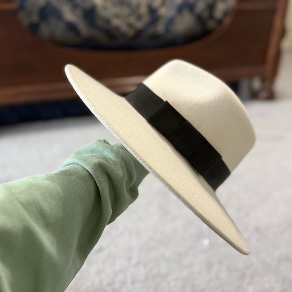 Brixton Cream Joanna Fedora Felt Wide-Brim Hat - Picture 3 of 5